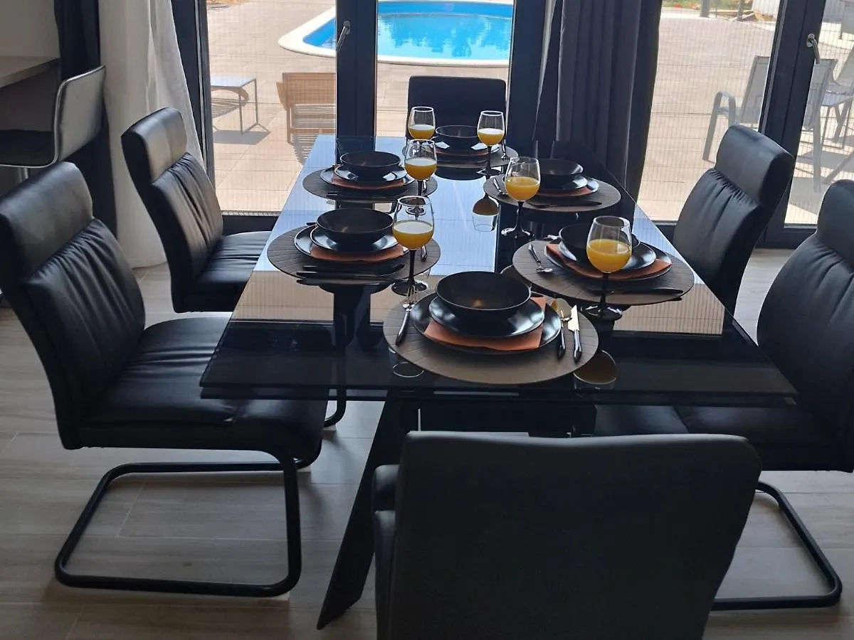 Villa Infinity Kastel Novi Croatia
