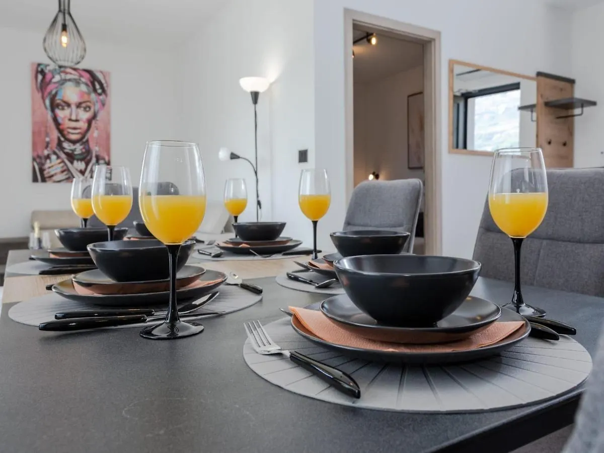 Villa Infinity Kastel Novi